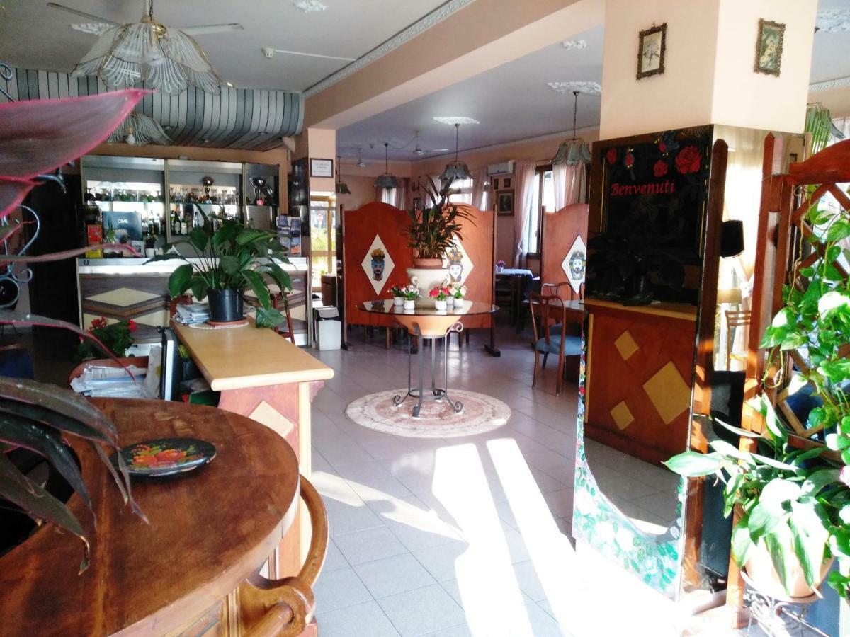 Hotel Eliseo ジャルディーニ・ナクソス エクステリア 写真